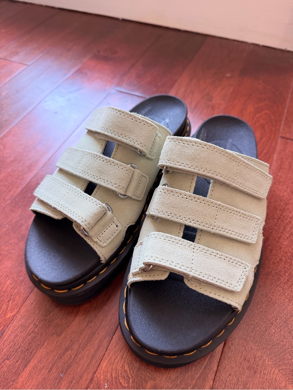 Dr. Martens Sage Green Raine Platform Slide sandal (W)